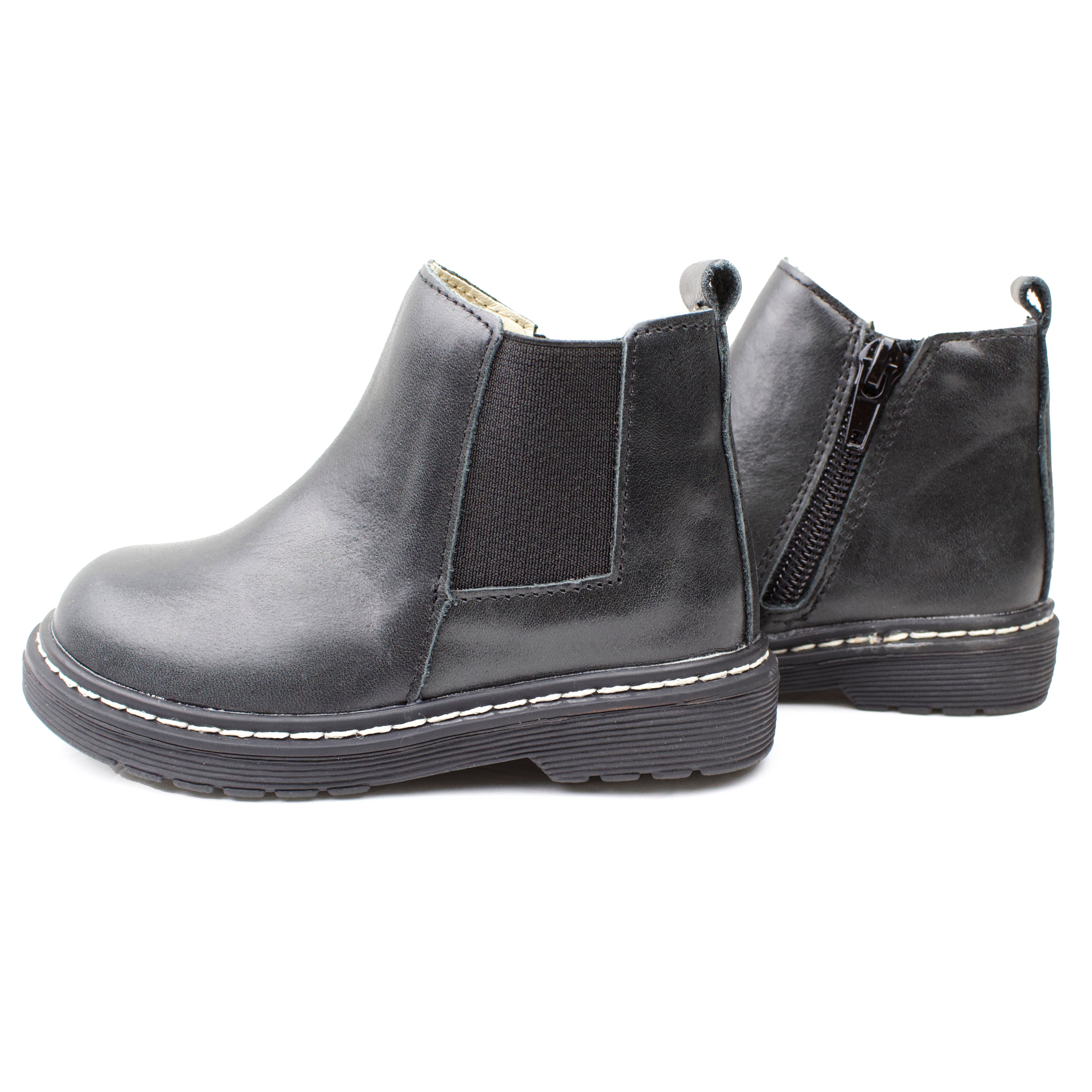 Black - Chelsea Boot - Hard Sole