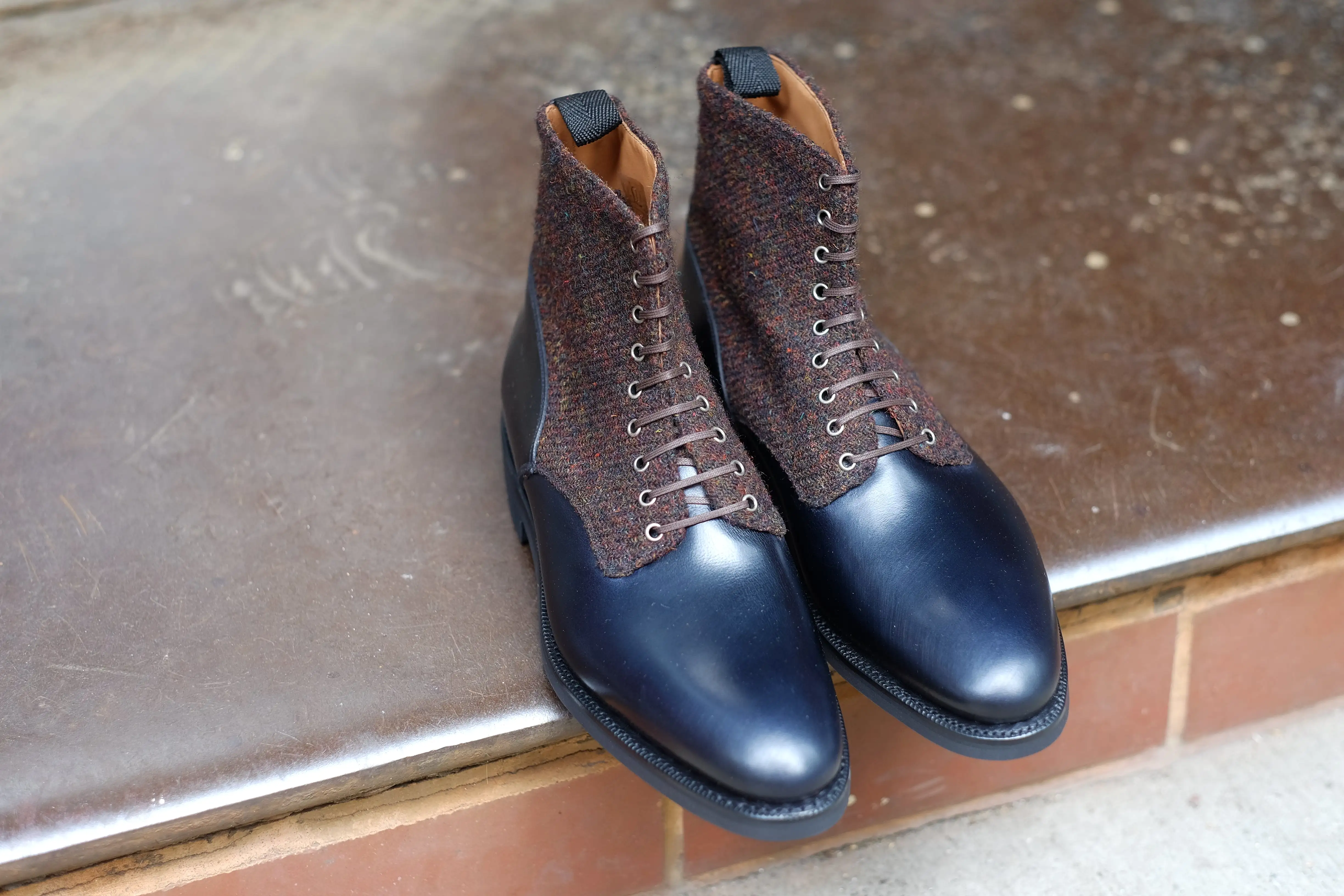 Blaine - MTO - Rugged Navy Calf / Burgundy Medley Tweed - Aged Silver Eyelets (No Speedhooks) - TMG Last - Rugged Rubber Sole