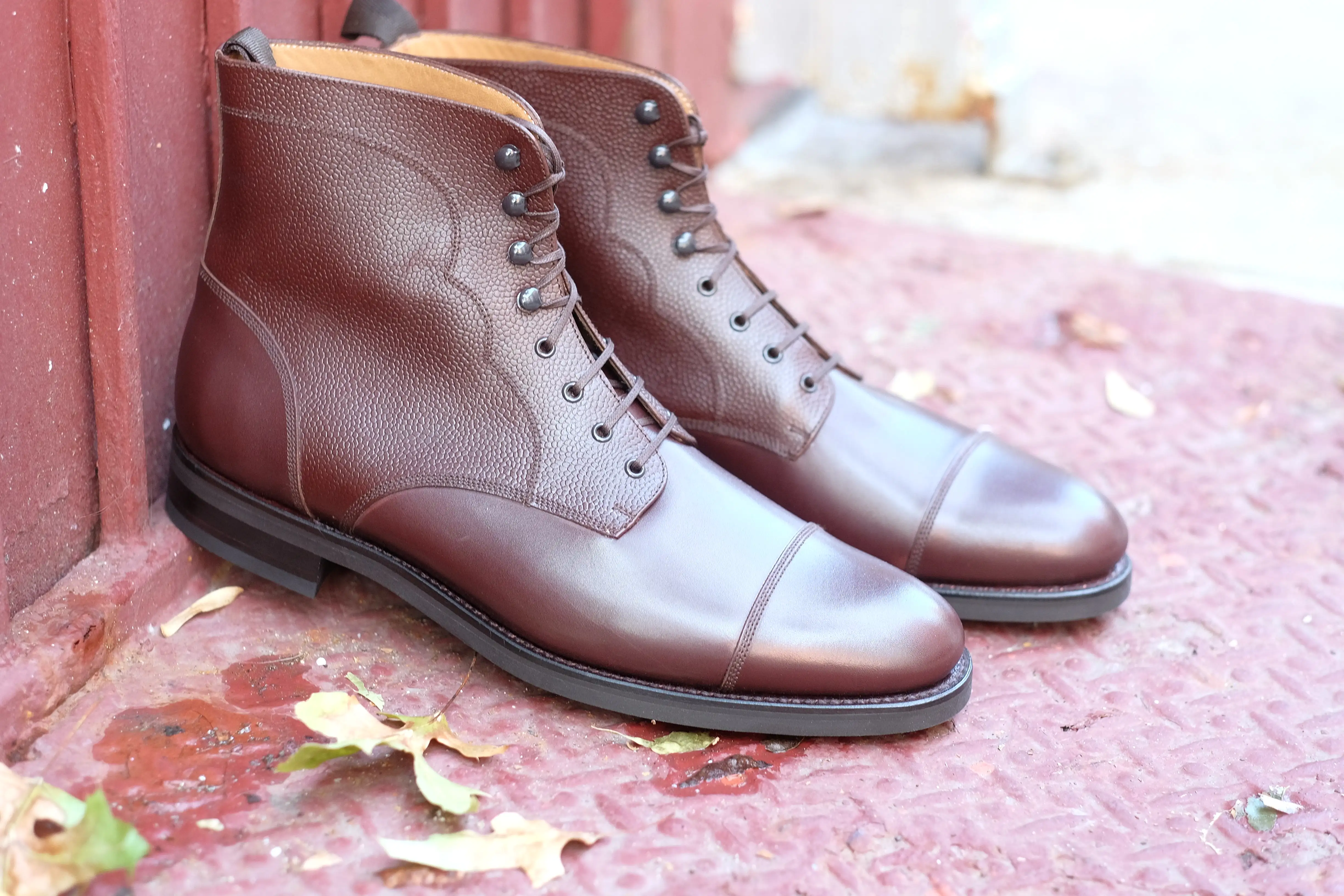 Columbia Redux - Dark Oak Calf / Dark Oak Grain