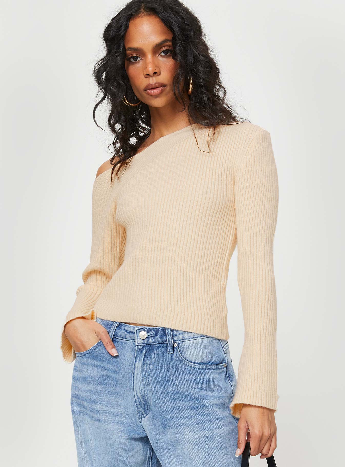 Phillips Cold Shoulder Jumper Cream