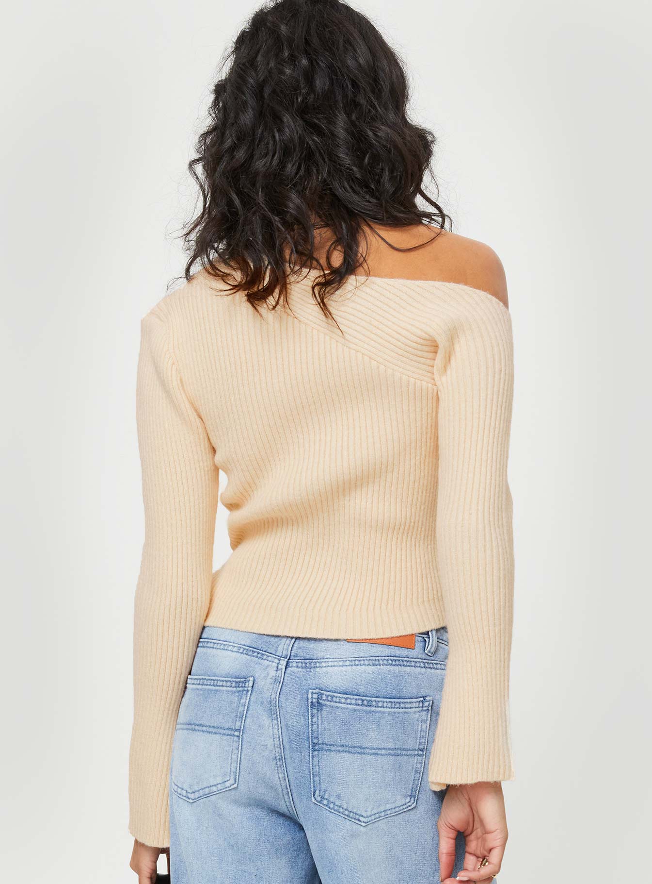 Phillips Cold Shoulder Jumper Cream