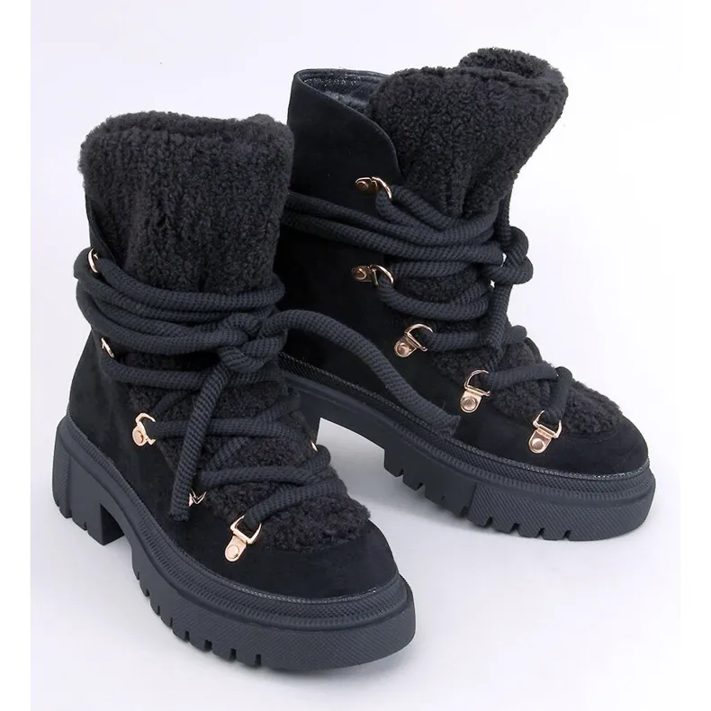 Shea Black sheepskin snow boots