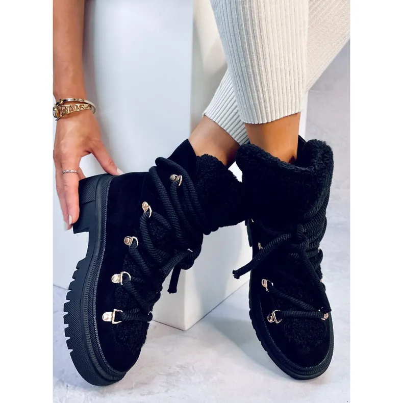 Shea Black sheepskin snow boots