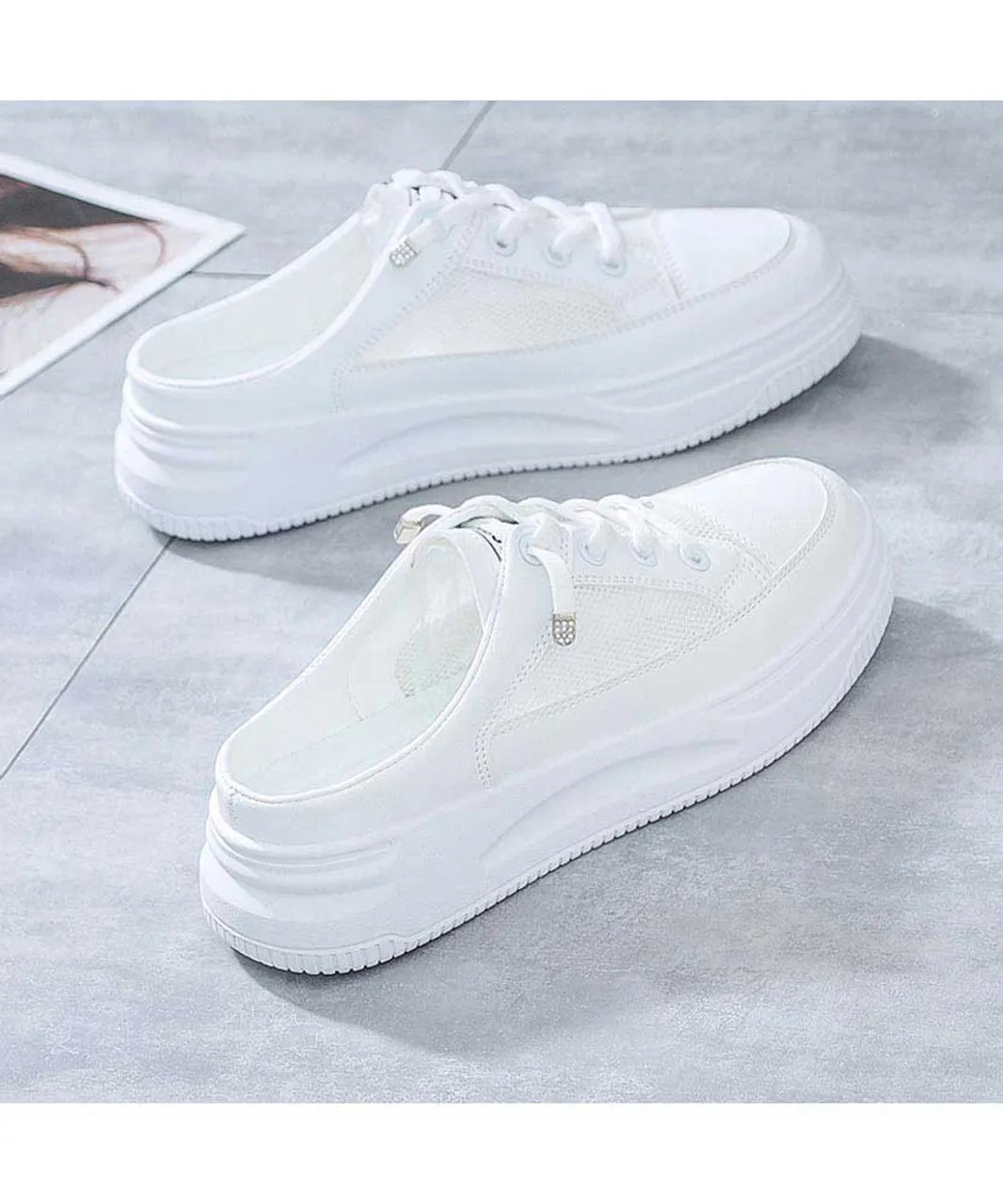 White lace hollow cut mule shoe sneaker