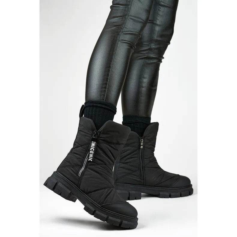 Women's high-top black snow boots