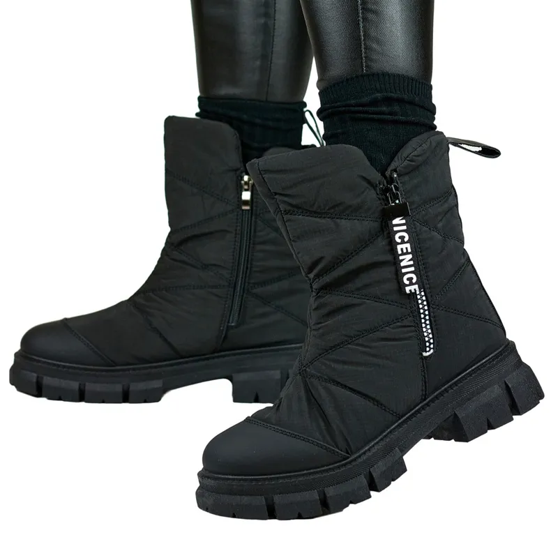 Women's high-top black snow boots